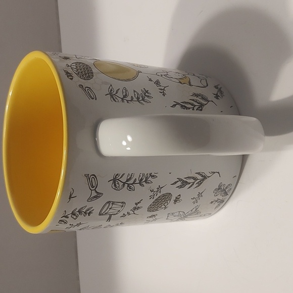Winnie-the-Pooh With Honey Comb and Leaves Background 16oz Ceramic Mug - Picture 2 of 6